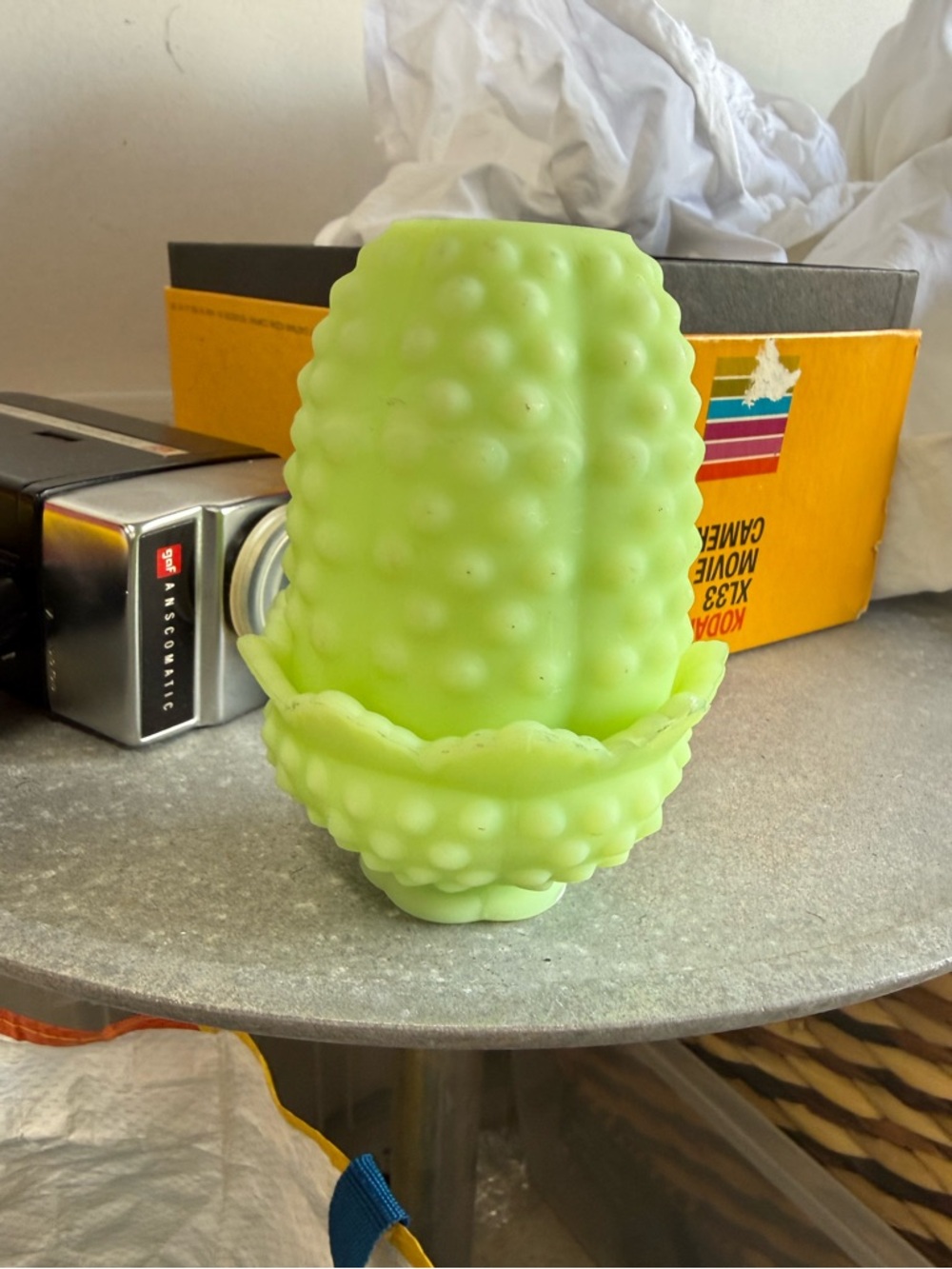 Stunning Vintage Fenton Green Satin Custard Uranium Fairy Lamp